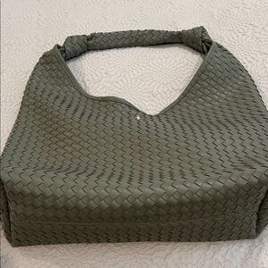 Hobo Elegant Dove Gray Woven Tote Bag